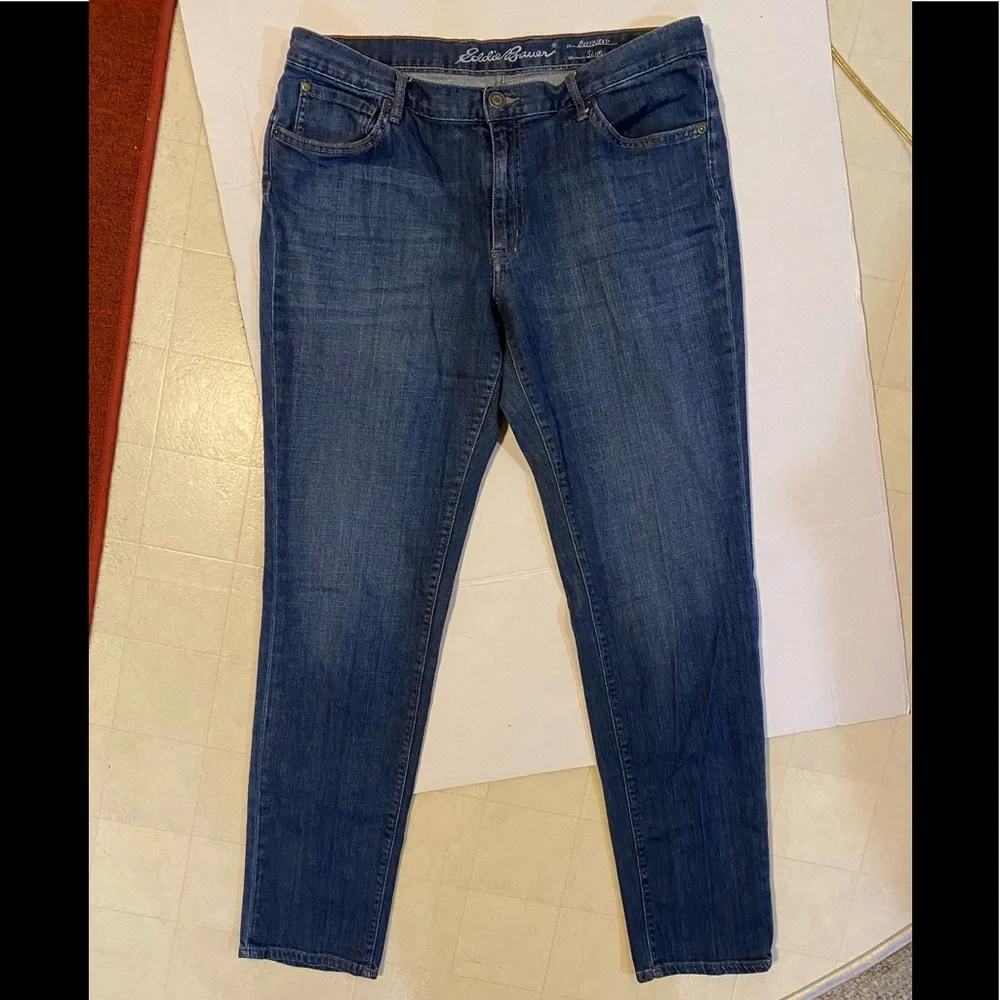 Eddie Bauer Boyfriend Slim Jeans size 12 Tall - Picture 4 of 13